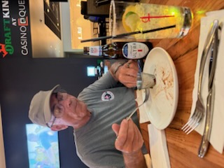 Keith at Casino Queen dinner with a Bud Ultra