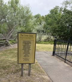 Grave care sign at Whitman Mission