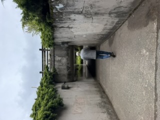 Walking tunnel under the highway to Multnomah Falls